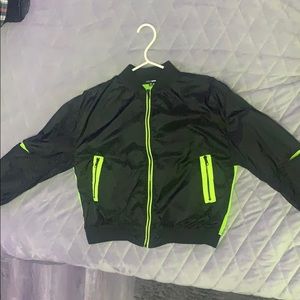 Thin windbreaker bomber jacket
